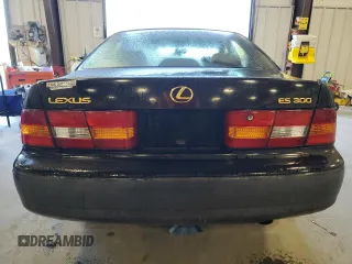 1998 Lexus ES 300 Luxury Sport Sdn with VIN JT8BF28G0W5044806, listed as a Copart auction lot 83248754 with 276,797 mi miles and Salvage Title. Bid and sale history available at carsss.com. Image 6.