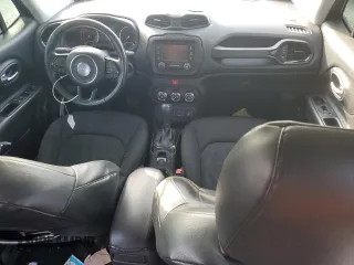 2017 Jeep Renegade Latitude with VIN ZACCJABB7HPG59973, listed as a Copart auction lot 76463964 with 164,130 mi miles and Salvage Title. Bid and sale history available at carsss.com. Image 8.