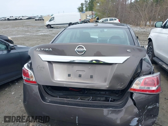 2015 Nissan Altima 2.5 SL with VIN 1N4AL3AP3FN874580, listed as a IAAI auction lot 41858079 with 183,965 mi miles. Bid and sale history available at carsss.com. Image 6.
