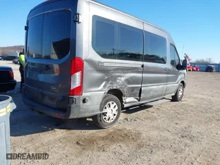 2017 Ford Transit Wagon XL with VIN 1FBAX2CM7HKA50327, listed as a IAAI auction lot 41266395 with 137,504 mi miles. Bid and sale history available at carsss.com. Image 4.
