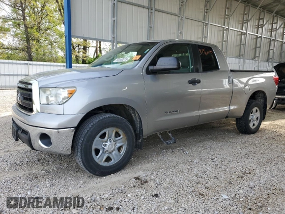 2012 Toyota Tundra z VIN 5TFUM5F1XCX039466, wystawiony jako Copart lot #53440515 z przebiegiem 246 012 mil mil oraz Szkoda całkowita • Salvage title. Historia ofert i sprzedaży dostępna na DreamBid. Obrazek 1.