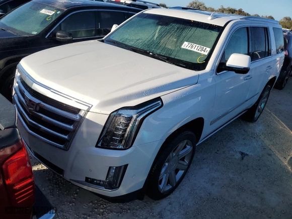 2018 Cadillac Escalade Premium Luxury with VIN 1GYS3CKJ1JR267159, listed as a Copart auction lot 77611284 with 0 mi miles and Salvage Title. Bid and sale history available at carsss.com. Image 5.