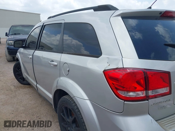 2013 Dodge Journey SXT with VIN 3C4PDCBG3DT701686, listed as a IAAI auction lot 42072002 with Not Provided miles. Bid and sale history available at carsss.com. Image 6.