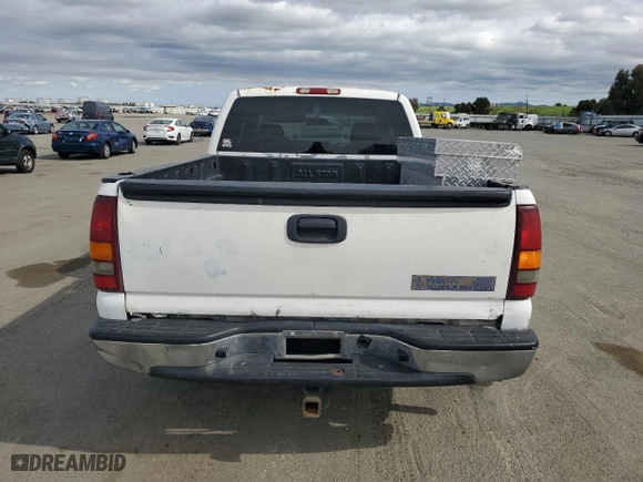 2001 Chevrolet Silverado 1500 with VIN 2GCEC19W011306289, listed as a Copart auction lot 46261075 with 363,867 mi miles and Clean Title. Bid and sale history available at carsss.com. Image 6.