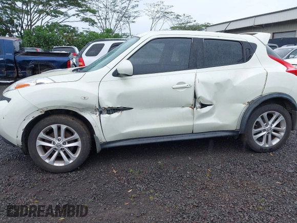 2011 Nissan Juke SL with VIN JN8AF5MR5BT009985, listed as a IAAI auction lot 41469296 with 128,572 mi miles. Bid and sale history available at carsss.com. Image 13.