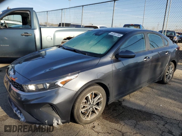2022 Kia Forte LXS with VIN 3KPF24AD9NE462178, listed as a Copart auction lot 52307785 with 86,605 mi miles and Salvage Title. Bid and sale history available at carsss.com. Image 1.