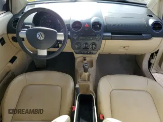 2008 Volkswagen New Beetle Coupe S with VIN 3VWPW31C78M513825, listed as a Copart auction lot 43052475 with 89,495 mi miles and Salvage Title. Bid and sale history available at carsss.com. Image 8.