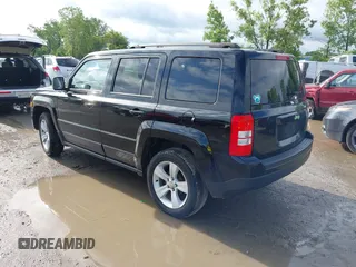 2015 Jeep Patriot Latitude with VIN 1C4NJPFB7FD178770, listed as a IAAI auction lot 42546578 with 130,429 mi miles and . Bid and sale history available at DreamBid. Image 3.