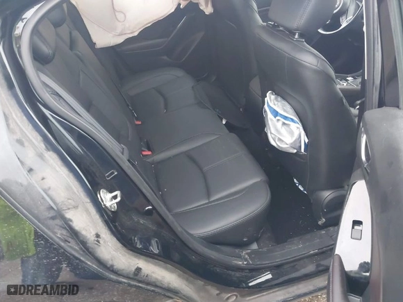 2018 Mazda Mazda3 4-Door Touring with VIN 3MZBN1V35JM243351, listed as a IAAI auction lot 41459525 with 55,765 mi miles. Bid and sale history available at carsss.com. Image 8.