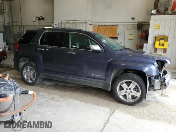 2013 GMC Terrain SLT z VIN 2GKFLXE3XD6365879, wystawiony jako Copart lot #59048315 z przebiegiem 195 979 mil mil oraz Szkoda całkowita • Salvage title. Historia ofert i sprzedaży dostępna na DreamBid. Obrazek 4.