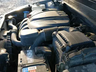 2014 Kia Optima LX с VIN 5XXGM4A79EG309879, выставлен на аукционе IAAI как лот 43554384 с пробегом 213 828 миль миль и . История ставок и продаж доступна на DreamBid. Изображение 12.