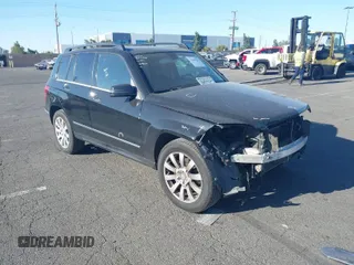 2012 Mercedes-Benz GLK with VIN WDCGG5GB3CF764211, listed as a IAAI auction lot 41899263 with 148,782 mi miles. Bid and sale history available at carsss.com. Image 1.