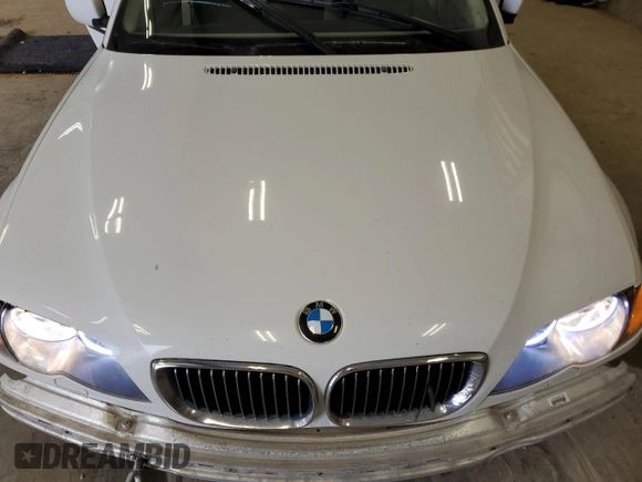 2004 BMW 3 Series 330xi with VIN WBAEW53474PG10944, listed as a Copart auction lot 52017375 with 216,654 mi miles and Clean Title. Bid and sale history available at carsss.com. Image 11.