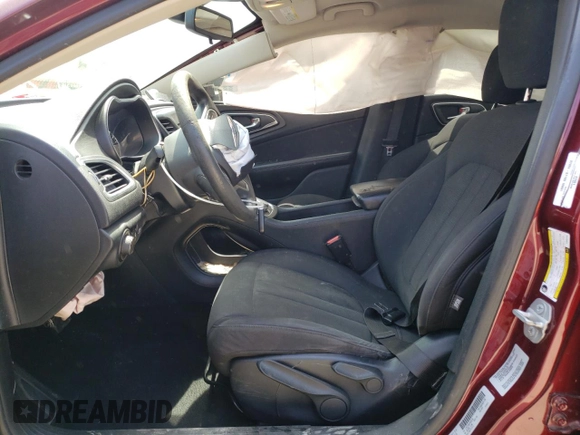 2015 Chrysler 200 Limited z VIN 1C3CCCABXFN582159, wystawiony jako Copart lot #53209775 z przebiegiem 120 183 mil mil oraz Szkoda całkowita • Salvage title. Historia ofert i sprzedaży dostępna na DreamBid. Obrazek 7.