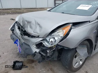 2012 Hyundai Sonata Hybrid with VIN KMHEC4A45CA054605, listed as a IAAI auction lot 42045509 with 188,852 mi miles and . Bid and sale history available at DreamBid. Image 6.