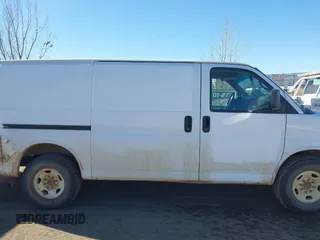2014 Chevrolet Express Cargo Van with VIN 1GCWGFCAXE1205405, listed as a IAAI auction lot 41700218 with 397,332 mi miles. Bid and sale history available at carsss.com. Image 13.