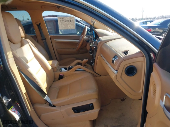 2008 Porsche Cayenne with VIN WP1AA29P28LA15721, listed as a IAAI auction lot 41406757 with 156,409 mi miles. Bid and sale history available at carsss.com. Image 5.