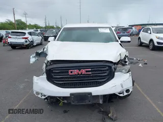 2019 GMC Acadia SLE with VIN 1GKKNKLA2KZ180403, listed as a IAAI auction lot 41723072 with 85,933 mi miles. Bid and sale history available at carsss.com. Image 6.