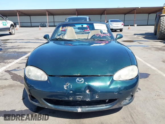 2001 Mazda MX-5 Miata with VIN JM1NB353410203981, listed as a IAAI auction lot 42028077 with Not Provided miles and . Bid and sale history available at DreamBid. Image 12.