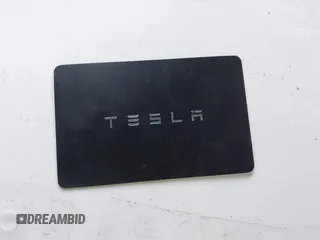 2024 Tesla Cybertruck с VIN 7G2CEHEDXRA026834, выставлен на аукционе IAAI как лот 41448419 с пробегом 2 938 миль миль и . История ставок и продаж доступна на DreamBid. Изображение 11.