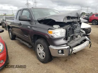 2017 Toyota Tundra 2WD SR5 with VIN 5TFRY5F1XHX220469, listed as a Copart auction lot 69993114 with 0 mi miles and Clean Title. Bid and sale history available at carsss.com. Image 4.