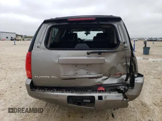 2008 GMC Yukon XL SLT with VIN 1GKFC16JX8R233855, listed as a Copart auction lot 83918164 with 322,009 mi miles and Salvage Title. Bid and sale history available at carsss.com. Image 6.
