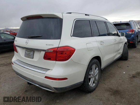 2015 Mercedes-Benz GL-Class GL 450 with VIN 4JGDF6EE2FA451730, listed as a Copart auction lot 70329702 with 119,340 mi miles. Bid and sale history available at carsss.com. Image 3.