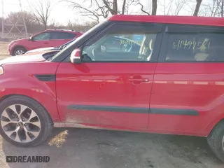2013 Kia Soul + with VIN KNDJT2A67D7616379, listed as a IAAI auction lot 41499581 with 90,276 mi miles. Bid and sale history available at carsss.com. Image 14.