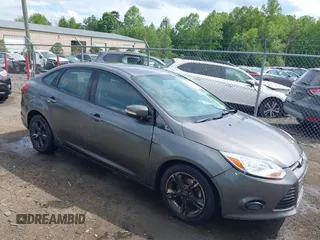 2013 Ford Focus SE z VIN 1FADP3F24DL104718, wystawiony jako IAAI lot #42206680 z przebiegiem Nie podano mil oraz . Historia ofert i sprzedaży dostępna na DreamBid. Obrazek 1.