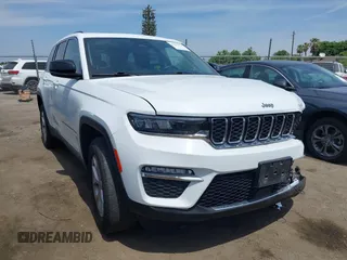 2022 Jeep Grand Cherokee Limited z VIN 1C4RJGBG7N8547914, wystawiony jako IAAI lot #42153154 z przebiegiem 61 848 mil mil oraz . Historia ofert i sprzedaży dostępna na DreamBid. Obrazek 1.