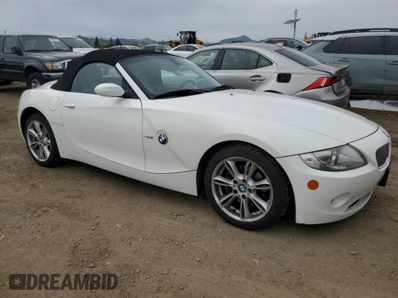 2005 BMW Z4 3.0i with VIN 4USBT53505LU10933, listed as a Copart auction lot 46061395 with 86,328 mi miles and Salvage title. Bid and sale history available at DreamBid. Image 4.