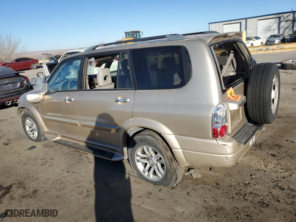 2006 Suzuki XL-7 with VIN JS3TY92V464102424, listed as a Copart auction lot 83684454 with 0 mi miles and Salvage Title. Bid and sale history available at carsss.com. Image 2.