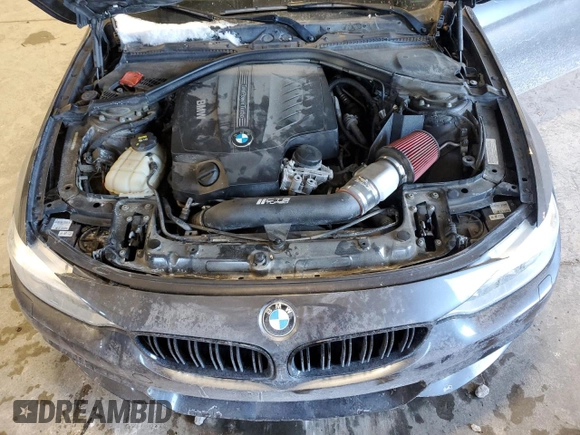 2015 BMW 4 Series 435i xDrive z VIN WBA3R5C57FK372498, wystawiony jako Copart lot #46132005 z przebiegiem Nie podano mil oraz Szkoda całkowita • Salvage title. Historia ofert i sprzedaży dostępna na DreamBid. Obrazek 11.
