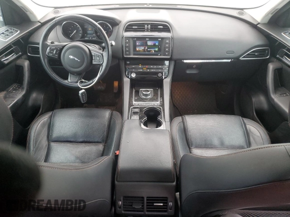 2017 Jaguar F-Pace 35t Prestige with VIN SADCK2BV6HA899484, listed as a Copart auction lot 42520425 with 34,422 mi miles and Salvage Title. Bid and sale history available at DreamBid. Image 8.