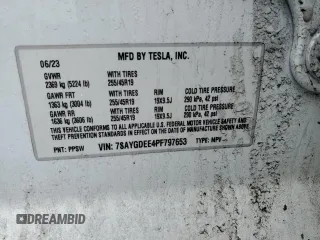 2023 Tesla Model Y Long Range z VIN 7SAYGDEE4PF797653, wystawiony jako Copart lot #58668985 z przebiegiem 35 520 mil mil oraz Szkody całkowita. Historia ofert i sprzedaży dostępna na DreamBid. Obrazek 12.