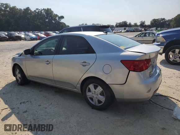 2013 Kia Forte LX with VIN KNAFT4A25D5662199, listed as a Copart auction lot 76251194 with 194,920 mi miles and Non Repairable. Bid and sale history available at carsss.com. Image 2.