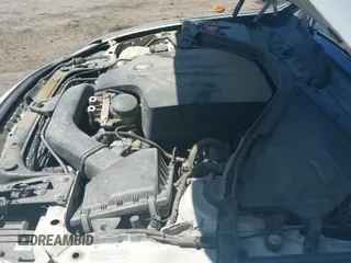 2013 BMW 3 Series 335i с VIN WBA3A9C54DF476953, выставлен на аукционе IAAI как лот 42830056 с пробегом 127 955 миль миль и . История ставок и продаж доступна на DreamBid. Изображение 20.