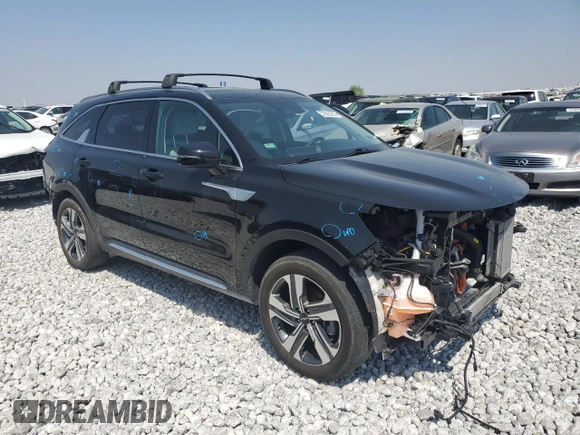 2023 Kia Sorento EX z VIN KNDRHDLG8P5166926, wystawiony jako Copart lot #52593285 z przebiegiem 59 773 mil mil oraz Szkody całkowita. Historia ofert i sprzedaży dostępna na DreamBid. Obrazek 4.