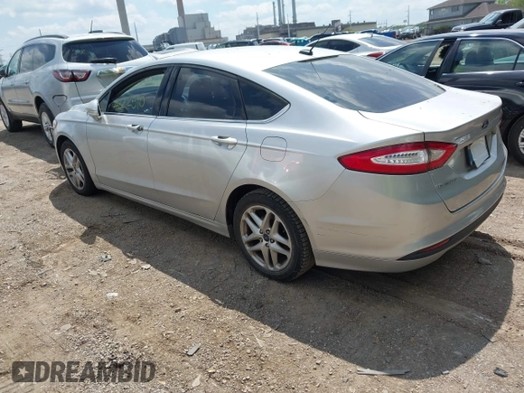 2013 Ford Fusion SE with VIN 3FA6P0H76DR372090, listed as a IAAI auction lot 42212510 with 207,668 mi miles and . Bid and sale history available at DreamBid. Image 3.