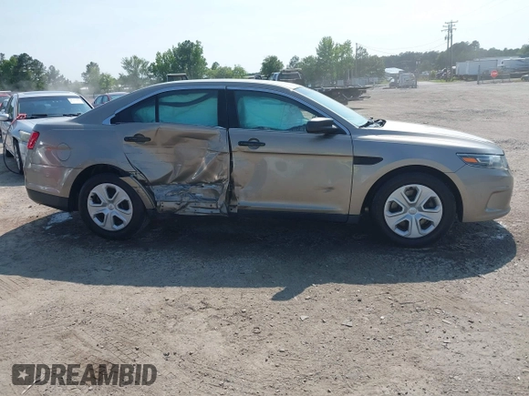 2015 Ford Police Interceptor с VIN 1FAHP2MK5FG149435, выставлен на аукционе IAAI как лот 42391863 с пробегом 115 224 миль миль и . История ставок и продаж доступна на DreamBid. Изображение 13.