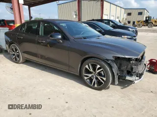 2024 Volvo S60 Core Dark Theme with VIN 7JRL12FK6RG322355, listed as a Copart auction lot 54752595 with 24,148 mi miles and Clean Title. Bid and sale history available at carsss.com. Image 4.