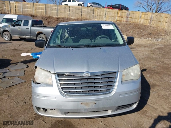 2010 Chrysler Town & Country LX with VIN 2A4RR4DE3AR214489, listed as a IAAI auction lot 41894334 with 255,439 mi miles. Bid and sale history available at carsss.com. Image 12.