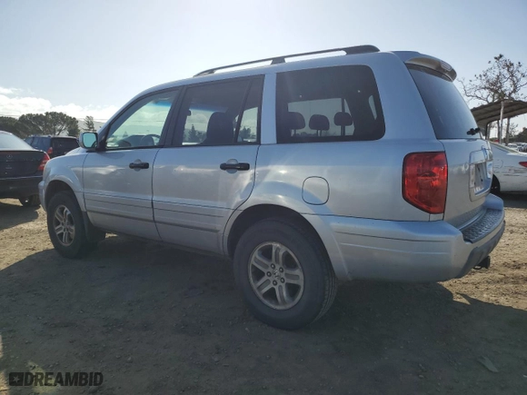 2003 Honda Pilot EX with VIN 2HKYF18633H607078, listed as a Copart auction lot 51830565 with 197,338 mi miles and Salvage Title. Bid and sale history available at carsss.com. Image 2.