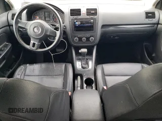 2010 Volkswagen Jetta Limited Edition с VIN 3VWRZ7AJ6AM032265, выставлен на аукционе Copart как лот 53852485 с пробегом 118 996 миль миль и Списание • Salvage title. История ставок и продаж доступна на DreamBid. Изображение 8.