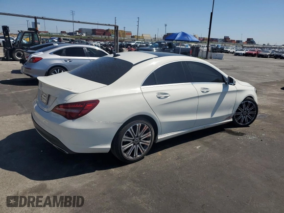 2018 Mercedes-Benz CLA 250 z VIN WDDSJ4EB1JN546811, wystawiony jako Copart lot #50373125 z przebiegiem Nie podano mil oraz Szkoda całkowita • Salvage title. Historia ofert i sprzedaży dostępna na DreamBid. Obrazek 3.