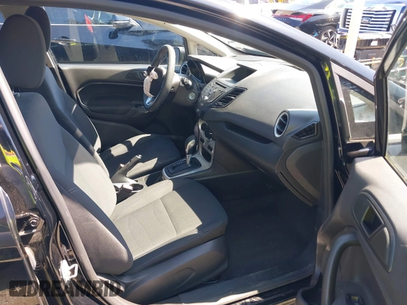2019 Ford Fiesta SE with VIN 3FADP4EJ1KM155491, listed as a IAAI auction lot 42041050 with 72,381 mi miles. Bid and sale history available at carsss.com. Image 5.