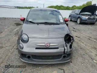 2013 FIAT 500 Turbo z VIN 3C3CFFHHXDT606217, wystawiony jako Copart lot #56001855 z przebiegiem 96 453 mil mil oraz Czysty tytuł • Clean title. Historia ofert i sprzedaży dostępna na DreamBid. Obrazek 5.