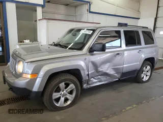 2016 Jeep Patriot Sport with VIN 1C4NJRBB0GD552395, listed as a Copart auction lot 59141715 with 148,052 mi miles and Salvage title. Bid and sale history available at DreamBid. Image 1.