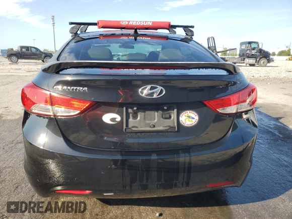 2013 Hyundai Elantra GLS z VIN 5NPDH4AE5DH336702, wystawiony jako Copart lot #58239555 z przebiegiem 141 203 mil mil oraz Szkoda całkowita • Salvage title. Historia ofert i sprzedaży dostępna na DreamBid. Obrazek 6.