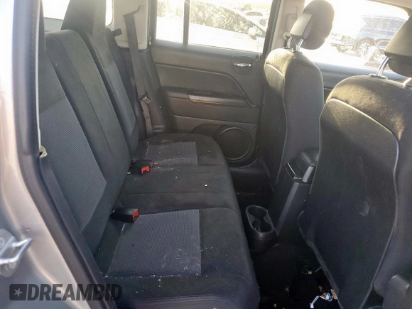 2016 Jeep Patriot Sport z VIN 1C4NJPBAXGD550603, wystawiony jako Copart lot #52354195 z przebiegiem 93 178 mil mil oraz Tytuł czysty. Historia ofert i sprzedaży dostępna na DreamBid. Obrazek 11.